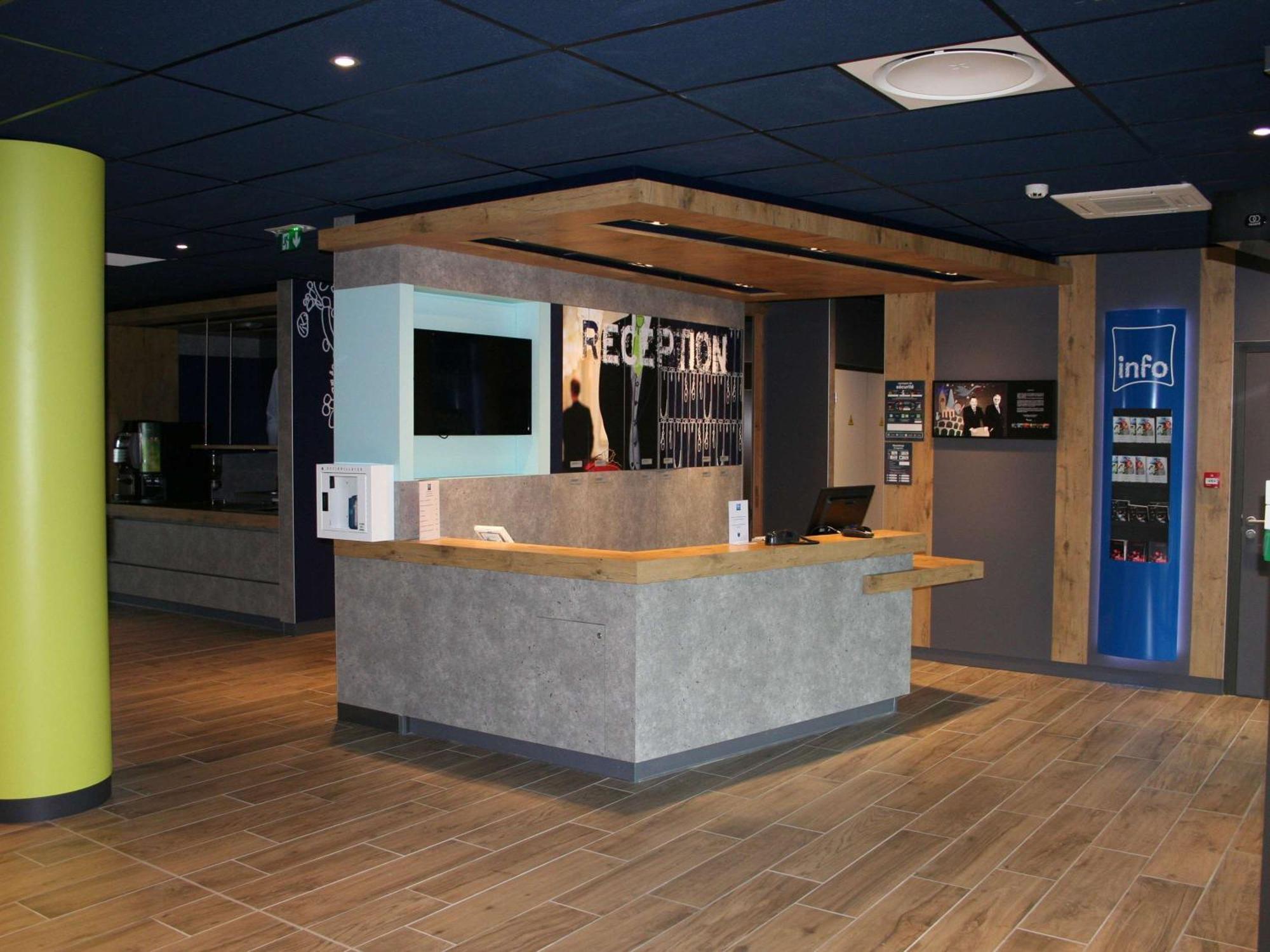 Ibis Budget Montceau Les Mines Exteriér fotografie