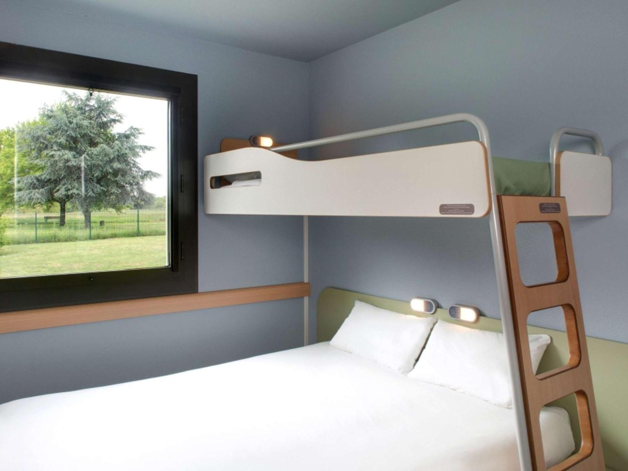 Ibis Budget Montceau Les Mines Exteriér fotografie