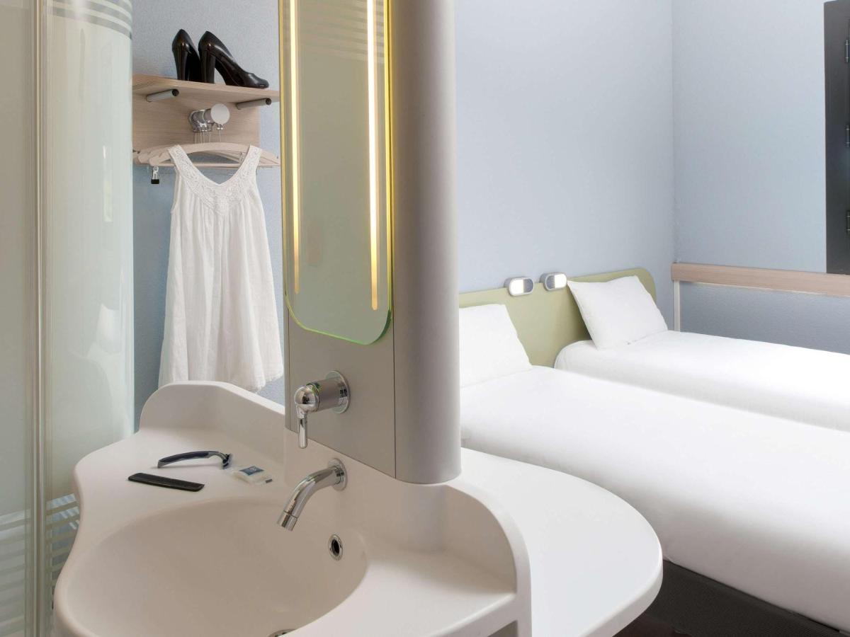 Ibis Budget Montceau Les Mines Exteriér fotografie